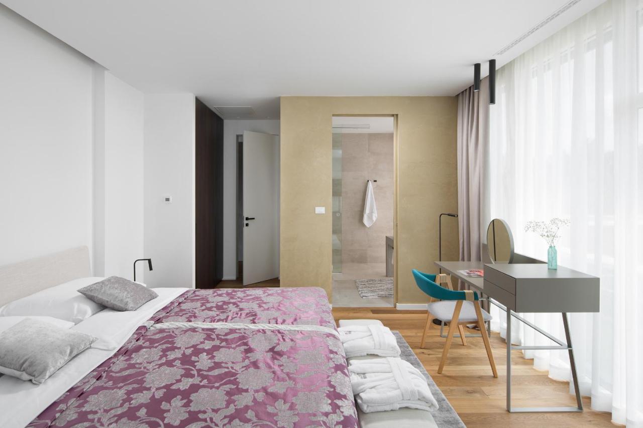 Design Villa Noble With Spa Bale Eksteriør billede